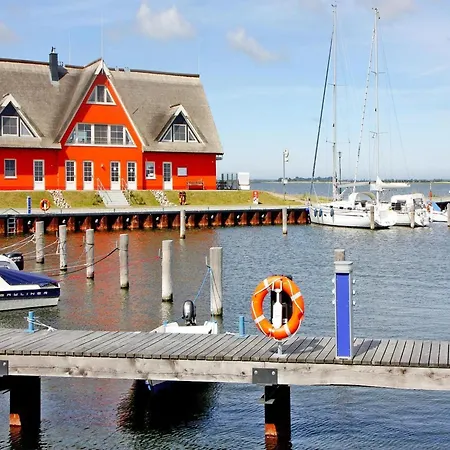 Haus In Am Breetzer Bodden, Cleaning Included Vieregge